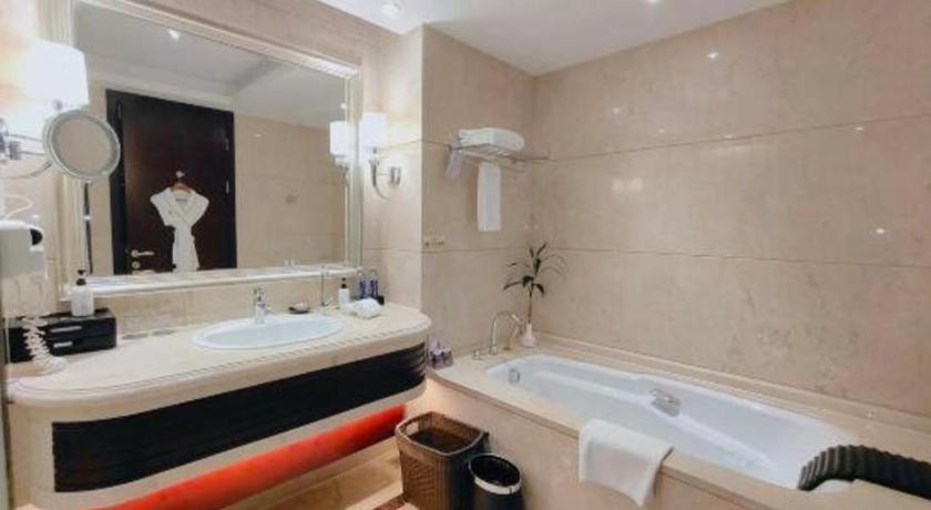 Linyi Blue Horizon International Hotel Yi He Luaran gambar